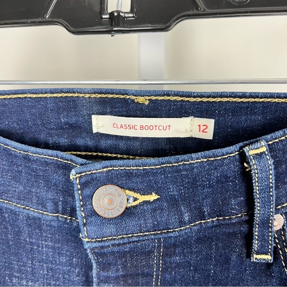Levi's Classic Bootcut Dark Wash Jeans Size 12 Short W31 L30 - Picture 12 of 13